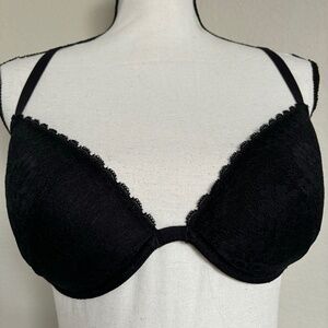 La Perla Bra Solid Black Underwire Molded Cups Lace Overlay Women's Size 34D